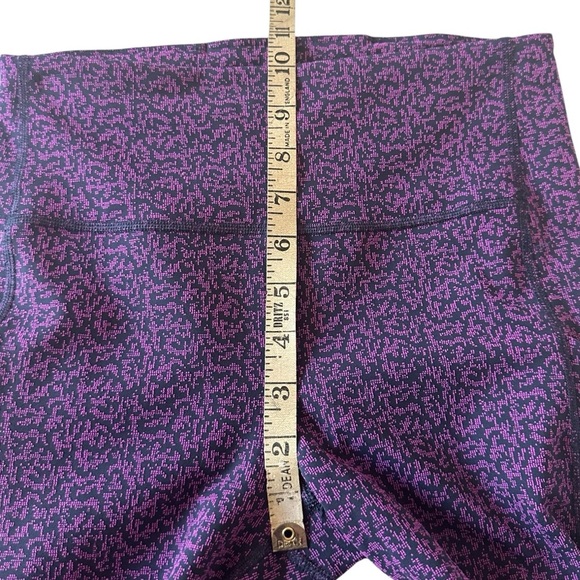 ATHLETA ULTIMATE STASH POCKET 7/8TH LEGGINGS STATIC BLACK AND FUCHSIA SIZE SMALL - Picture 12 of 14